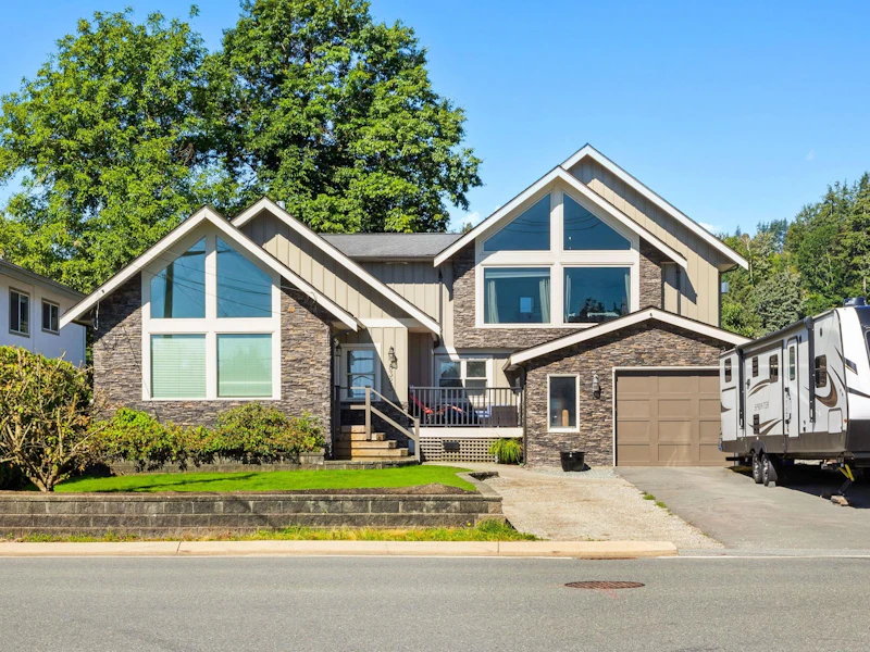 8323 Dewdney Trunk Road, Mission BC V2V 6S5