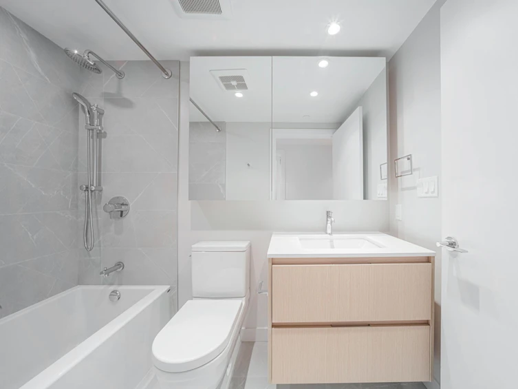 1403-1500 Fern Street, North Vancouver, BC, V7J 0E6 - 14
