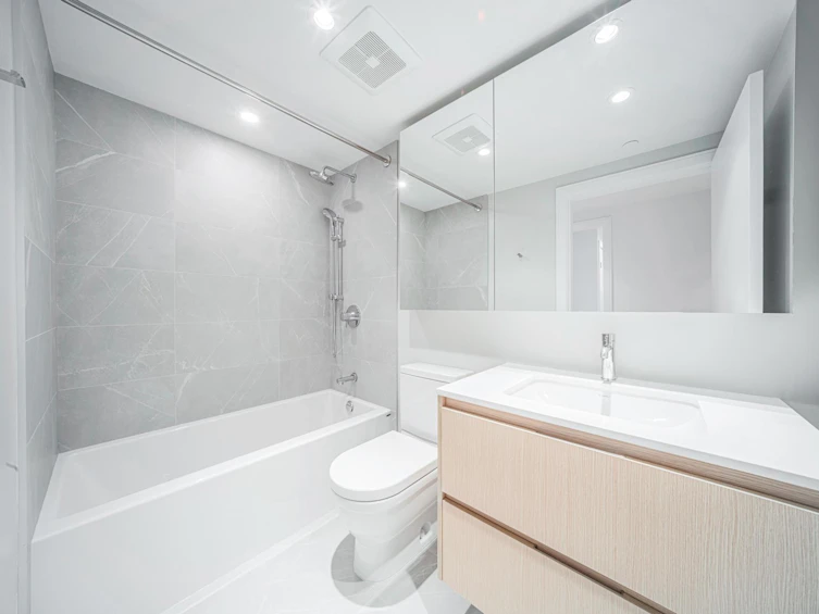 1403-1500 Fern Street, North Vancouver, BC, V7J 0E6 - 15