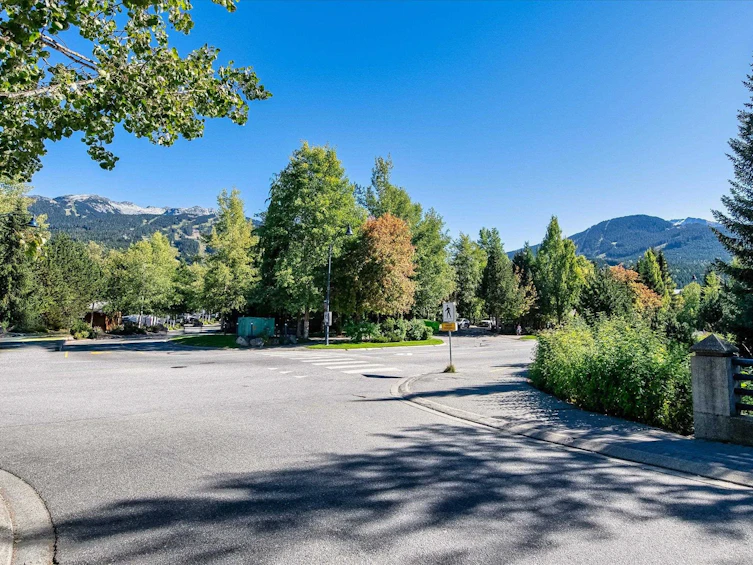 110-4355 Northlands Boulevard, Whistler, BC, V8E 1C3 - 19