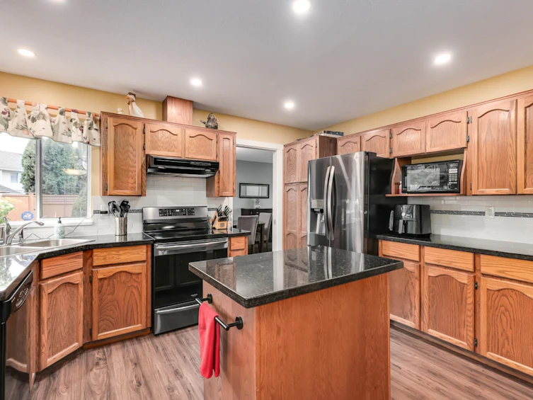 21082 92a Avenue, Langley, BC, V1M 2C2 - 16