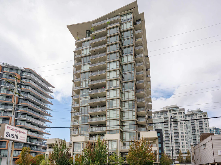 807-1455 George Street, Surrey, BC, V4B 0A9 - 2