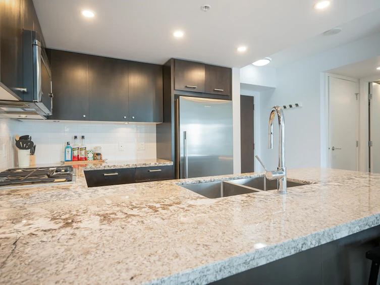 807-1455 George Street, Surrey, BC, V4B 0A9 - 10