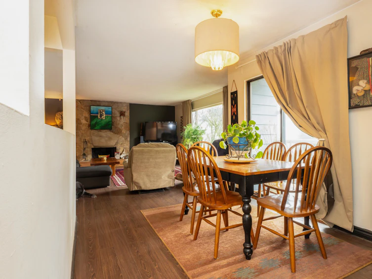 1693 Austin Avenue, Coquitlam, BC, V3K 3P8 - 25