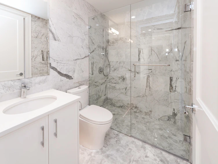 4582 W 14th Avenue, Vancouver, BC, V6R 2Y4 - 19