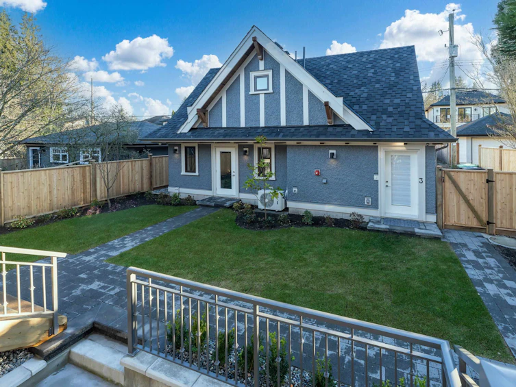 4582 W 14th Avenue, Vancouver, BC, V6R 2Y4 - 27