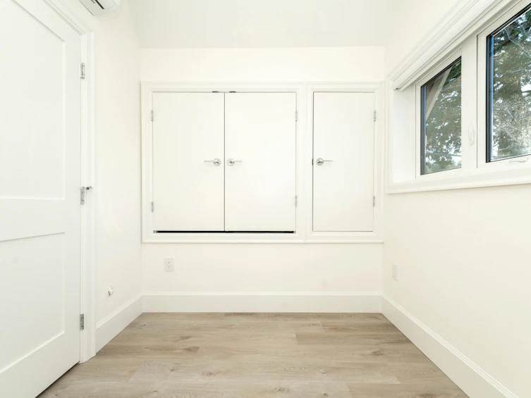 4582 W 14th Avenue, Vancouver, BC, V6R 2Y4 - 30