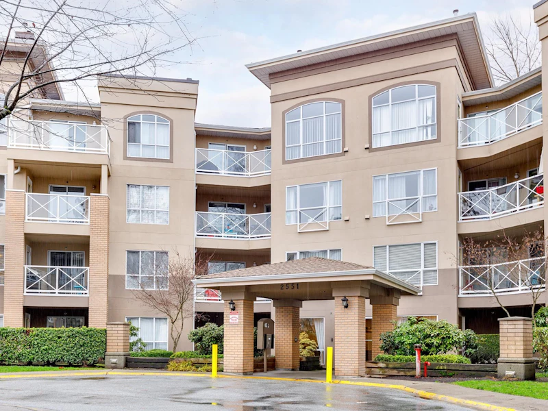 304 - 2551 Parkview Lane, Port Coquitlam BC V3C 6J8