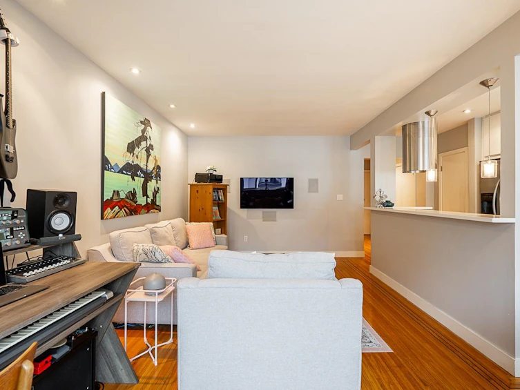 203-1075 W 13 Avenue, Vancouver, BC, V6H 1N1 - 5