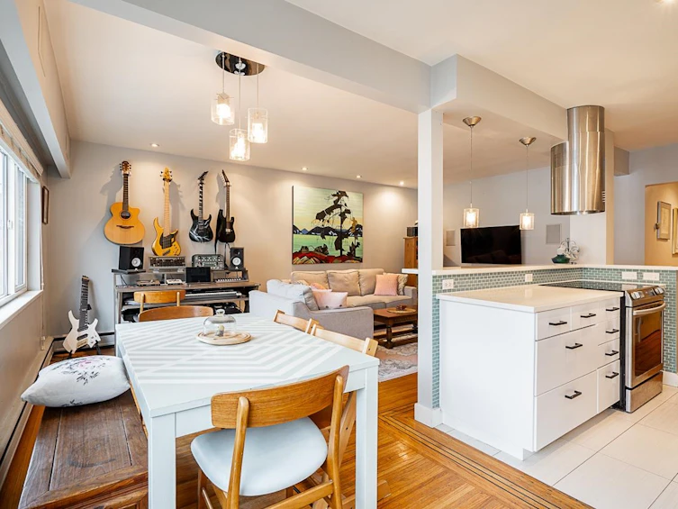 203-1075 W 13 Avenue, Vancouver, BC, V6H 1N1 - 13
