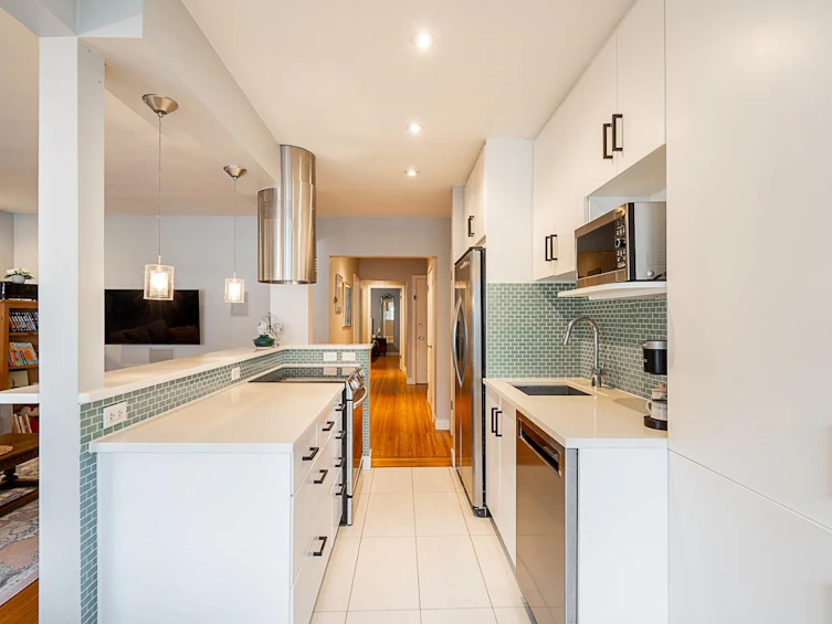 203-1075 W 13 Avenue, Vancouver, BC, V6H 1N1 - 14