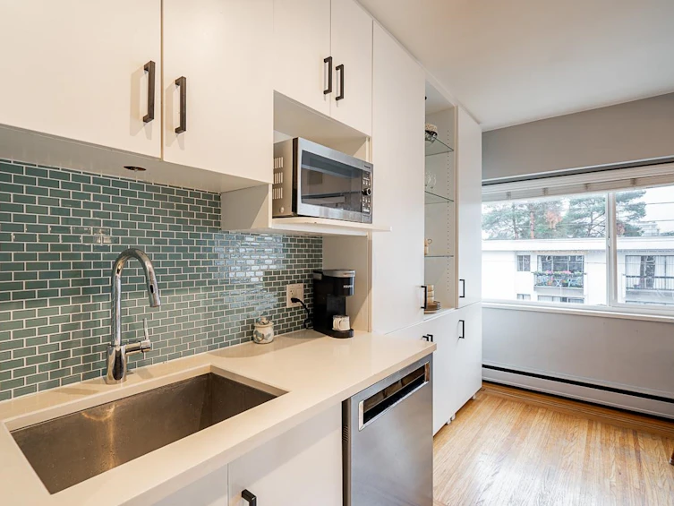 203-1075 W 13 Avenue, Vancouver, BC, V6H 1N1 - 18