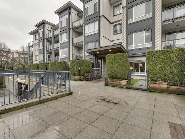 404-2943 Nelson Place, Abbotsford, BC, V2S 0C8