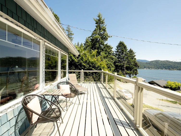 446 Central Avenue, Gibsons, BC, V0N 1V1 - 4