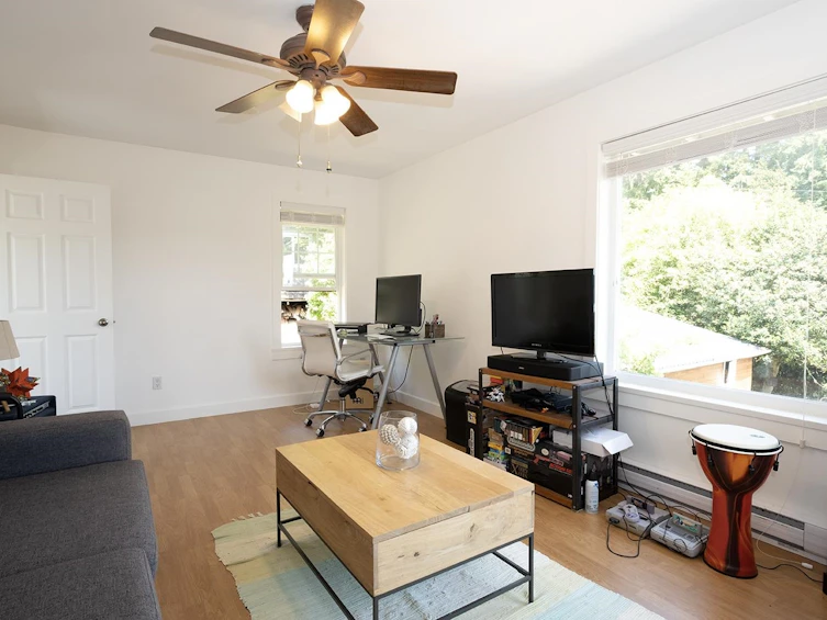 446 Central Avenue, Gibsons, BC, V0N 1V1 - 20