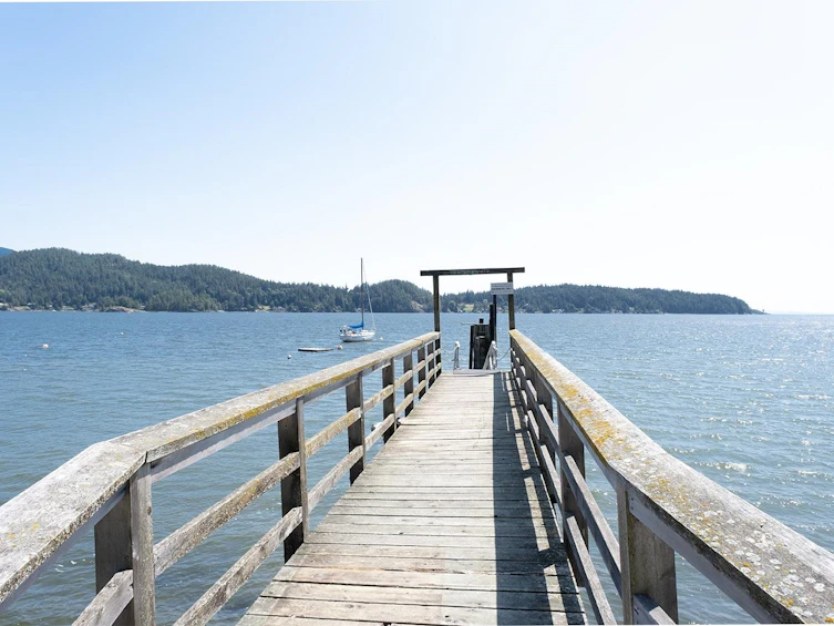 446 Central Avenue, Gibsons, BC, V0N 1V1 - 40