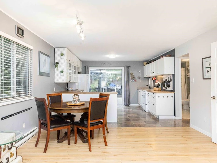 87 Monroe Road, Gibsons, BC, V0N 1V6 - 19