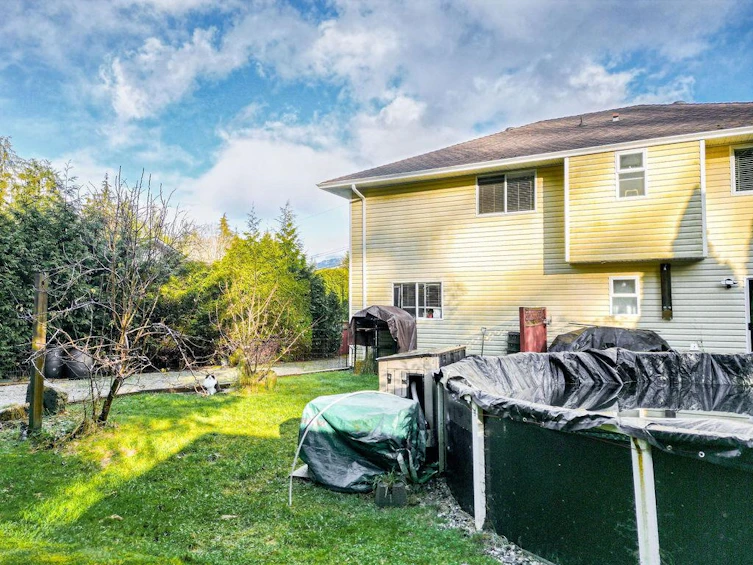 87 Monroe Road, Gibsons, BC, V0N 1V6 - 27