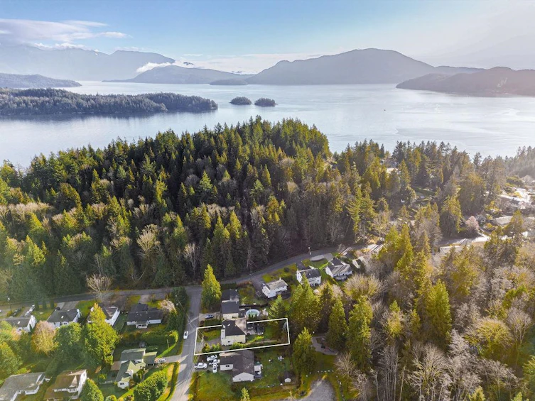 87 Monroe Road, Gibsons, BC, V0N 1V6 - 31
