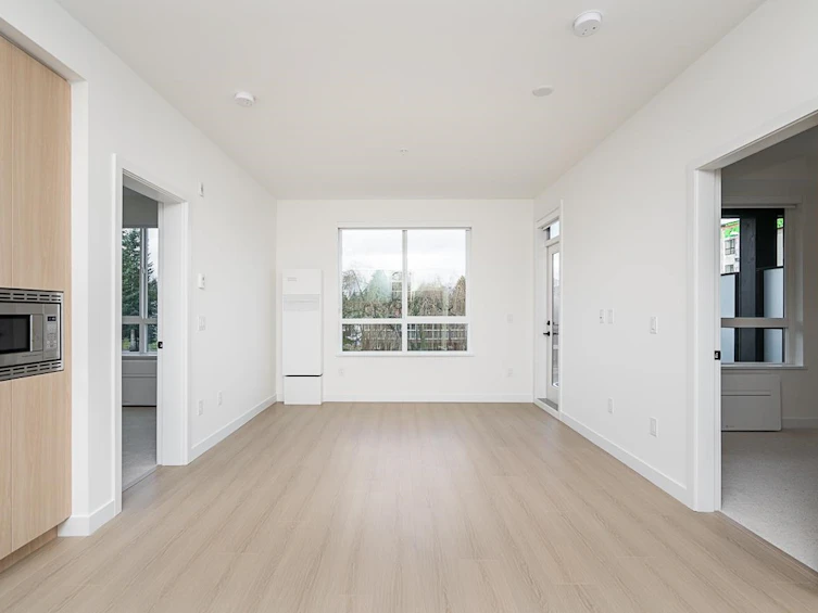 309-9456 134 Street, Surrey, BC, V3V 0G8 - 11