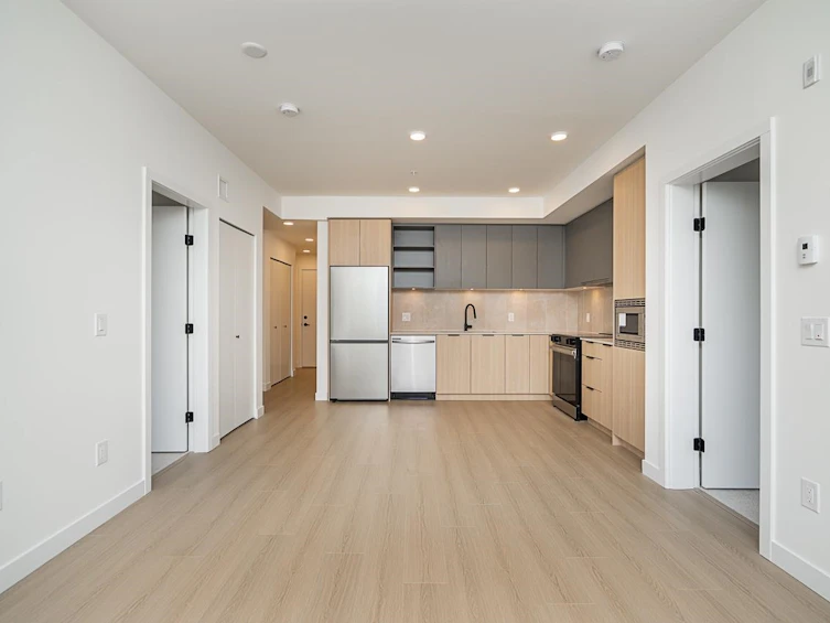 309-9456 134 Street, Surrey, BC, V3V 0G8 - 15
