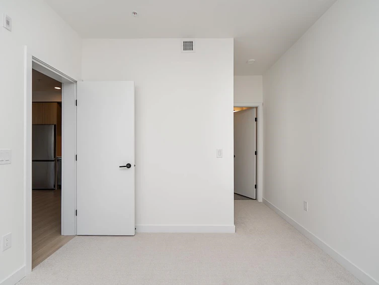 309-9456 134 Street, Surrey, BC, V3V 0G8 - 18