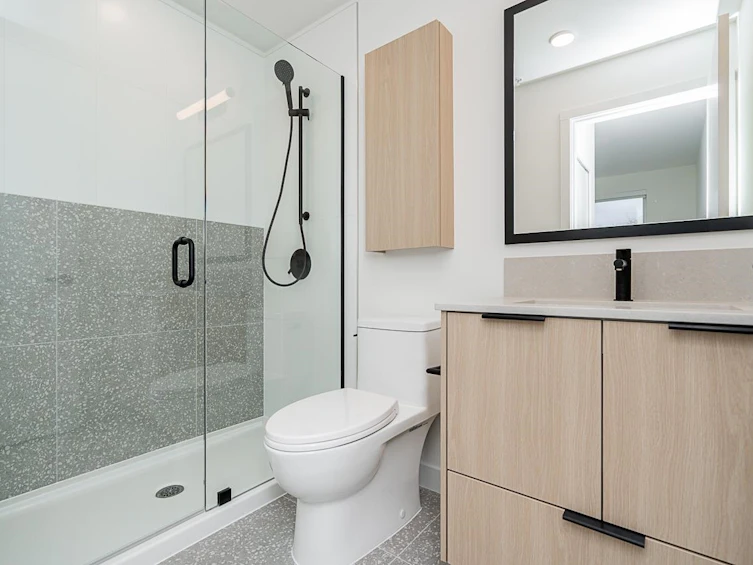 309-9456 134 Street, Surrey, BC, V3V 0G8 - 19