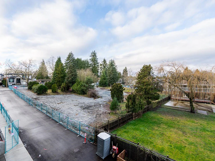309-9456 134 Street, Surrey, BC, V3V 0G8 - 30