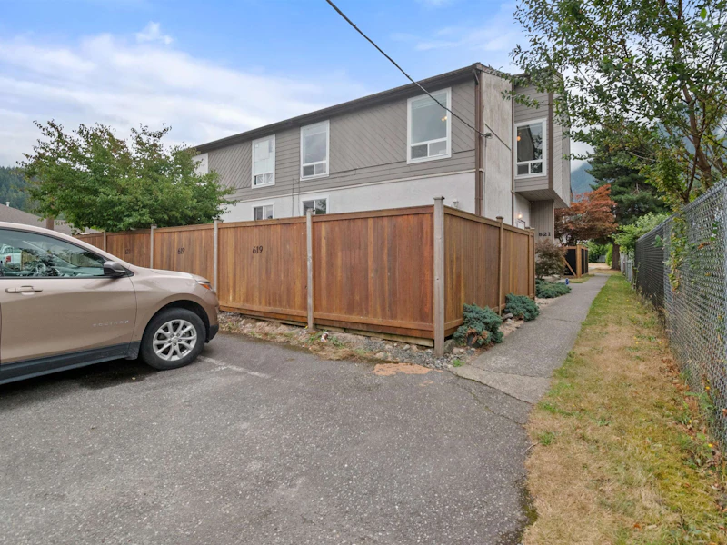 621 Douglas Street, Hope BC V0X 1L4