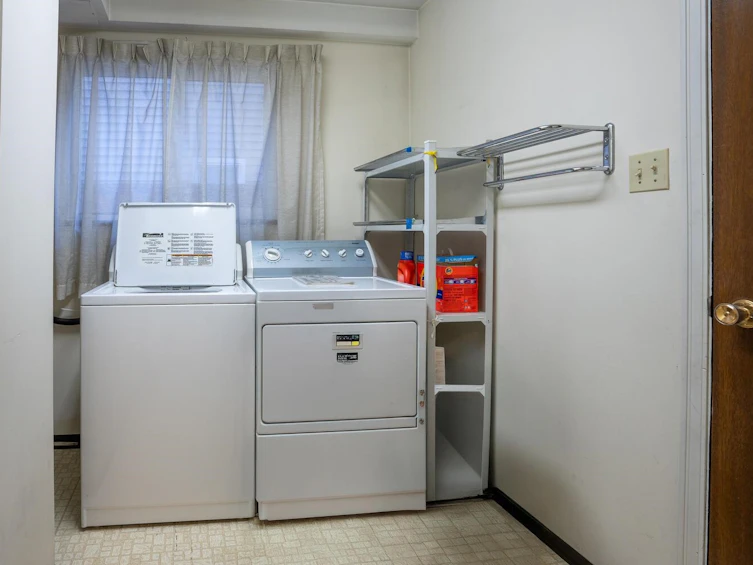 8780 Ashby Place, Richmond, BC, V6Y 2Z9 - 13