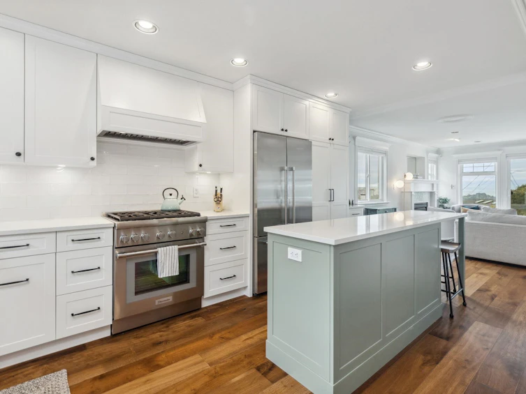 3686 Carnarvon Avenue, North Vancouver, BC, V7N 4L7 - 13