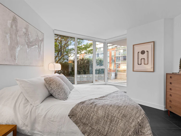 202-689 Abbott Street, Vancouver, BC, V6B 0J2 - 22