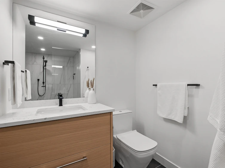 202-689 Abbott Street, Vancouver, BC, V6B 0J2 - 24