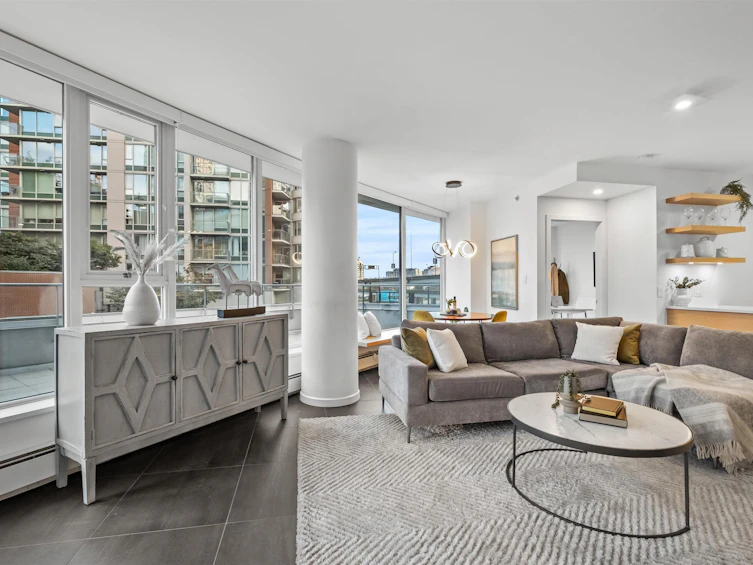 202-689 Abbott Street, Vancouver, BC, V6B 0J2 - 4