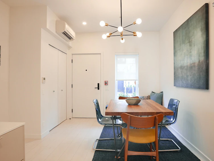 339-1120 E Georgia Street, Vancouver, BC, V6A 1Z3 - 3