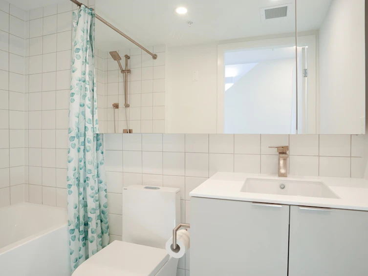 339-1120 E Georgia Street, Vancouver, BC, V6A 1Z3 - 21