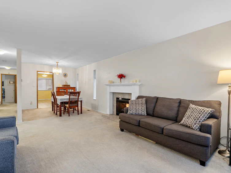 7489 18th Avenue, Burnaby, BC, V3N 1H8 - 8