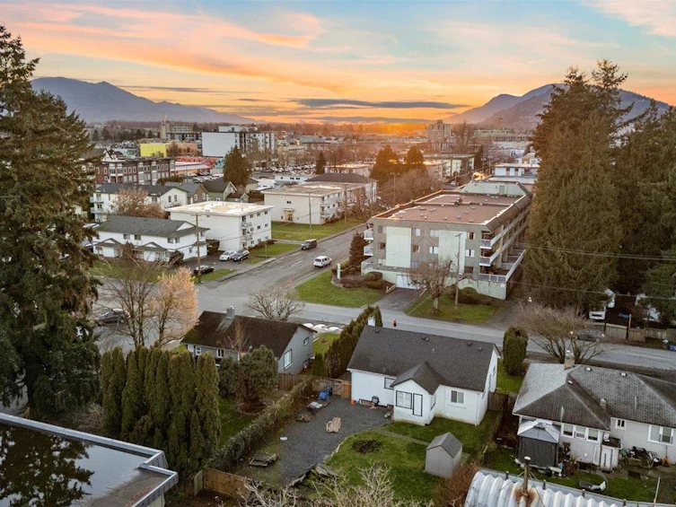 9474 Victor Street, Chilliwack, BC, V2P 5B1 - 16