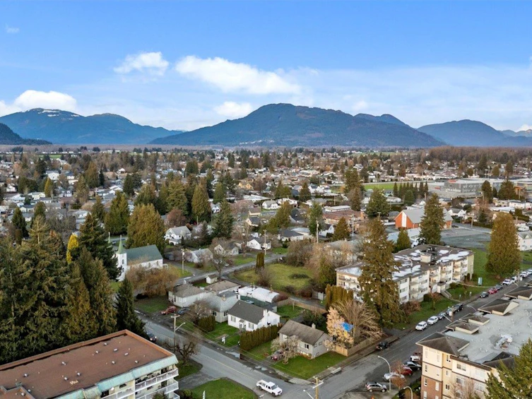 9474 Victor Street, Chilliwack, BC, V2P 5B1 - 17