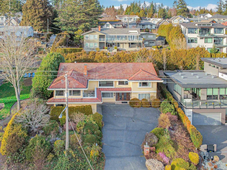 13209 Marine Drive, Surrey, BC, V4A 1E6 - 35