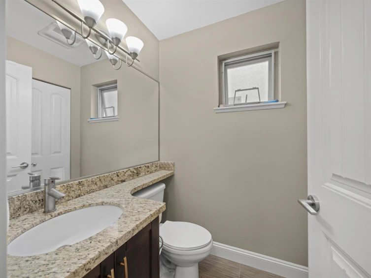 6-7840 Garden City Road, Richmond, BC, V6Y 2N6 - 6