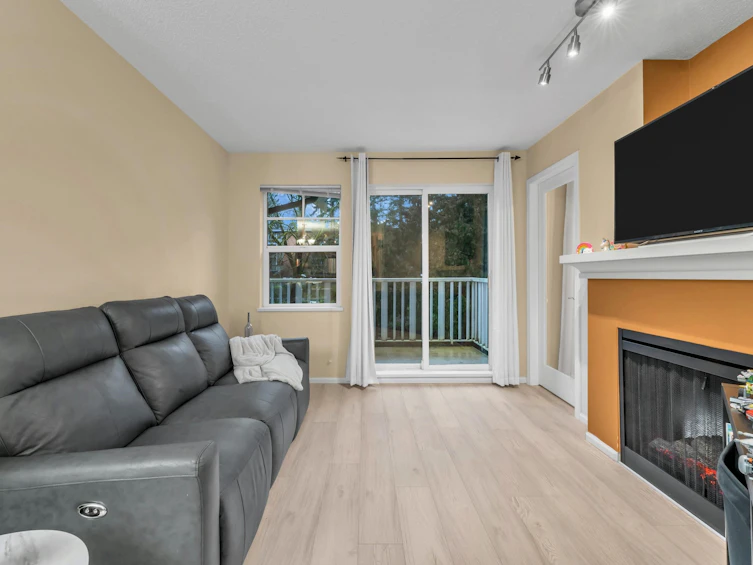 307-7330 Salisbury Avenue, Burnaby, BC, V5E 4N8 - 7