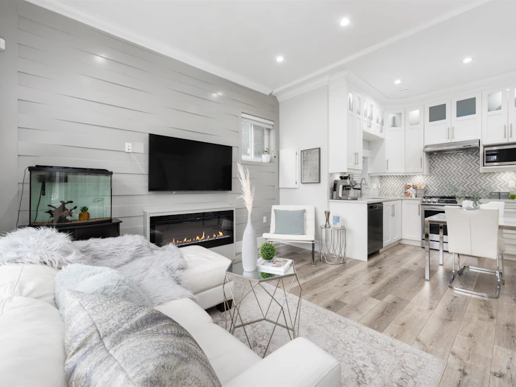 250 E 54th Avenue, Vancouver, BC, V5X 1K9 - 5