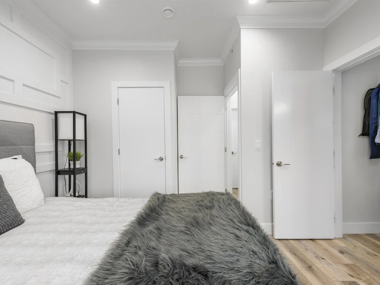 250 E 54th Avenue, Vancouver, BC, V5X 1K9 - 16