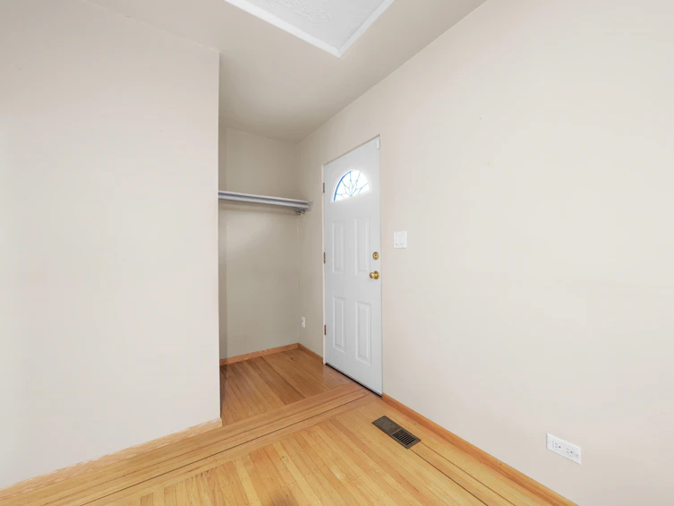 11660 98a Avenue, Surrey, BC, V3V 2K9 - 6