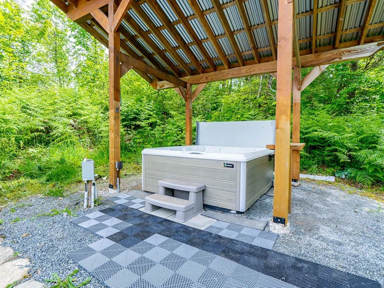 33740 Darbyshire Drive, Mission, BC, V2V 7E1 - 32