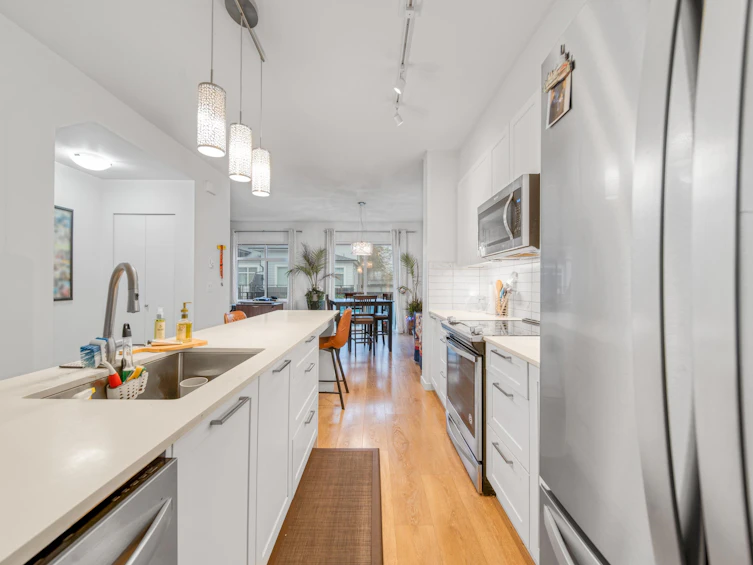 601-18505 Laurensen Place, Surrey, BC, V4N 6R8 - 8