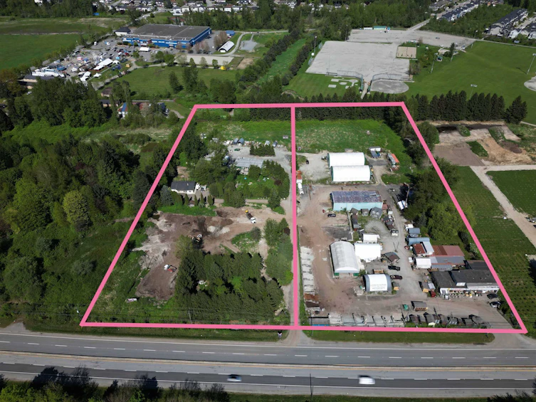 23549 Lougheed Highway, Maple Ridge, BC, V2W 1B8 - 2