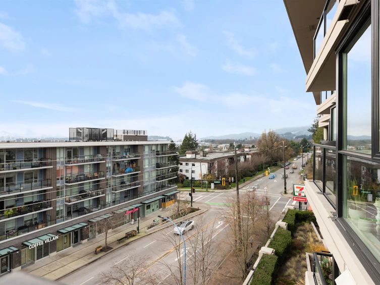 601-160 W 3rd Street, North Vancouver, BC, V7M 0A9 - 18
