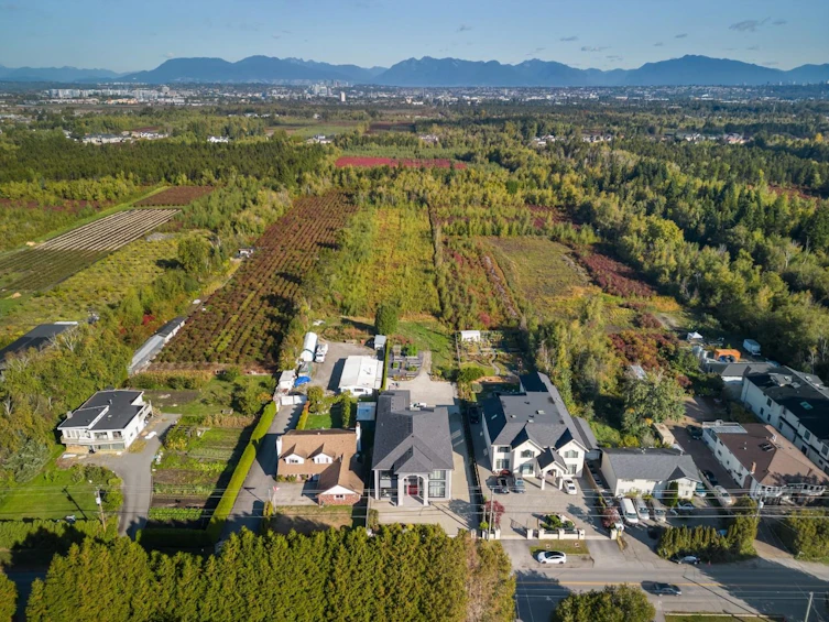 10691 Blundell Road, Richmond, BC, V6Y 1L2 - 4